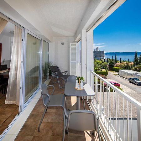Apartments Casa Bianca Crikvenica Exterior foto