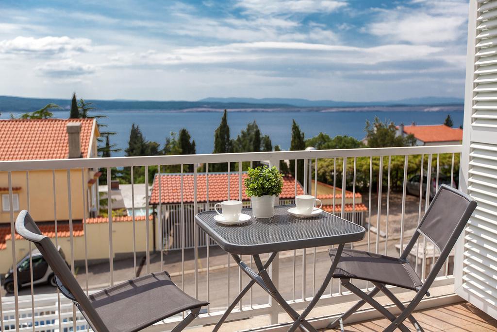 Apartments Casa Bianca Crikvenica Exterior foto