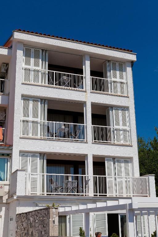 Apartments Casa Bianca Crikvenica Exterior foto