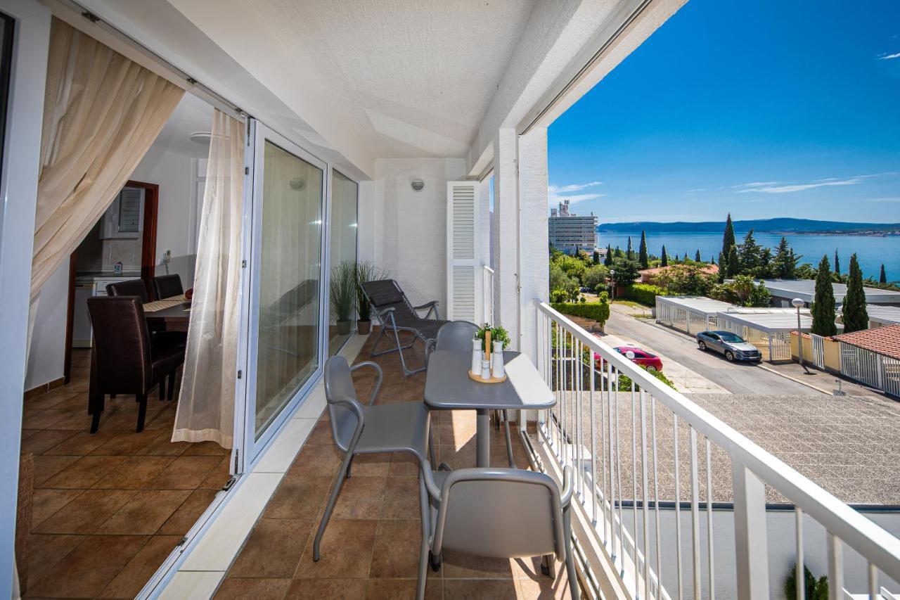 Apartments Casa Bianca Crikvenica Exterior foto